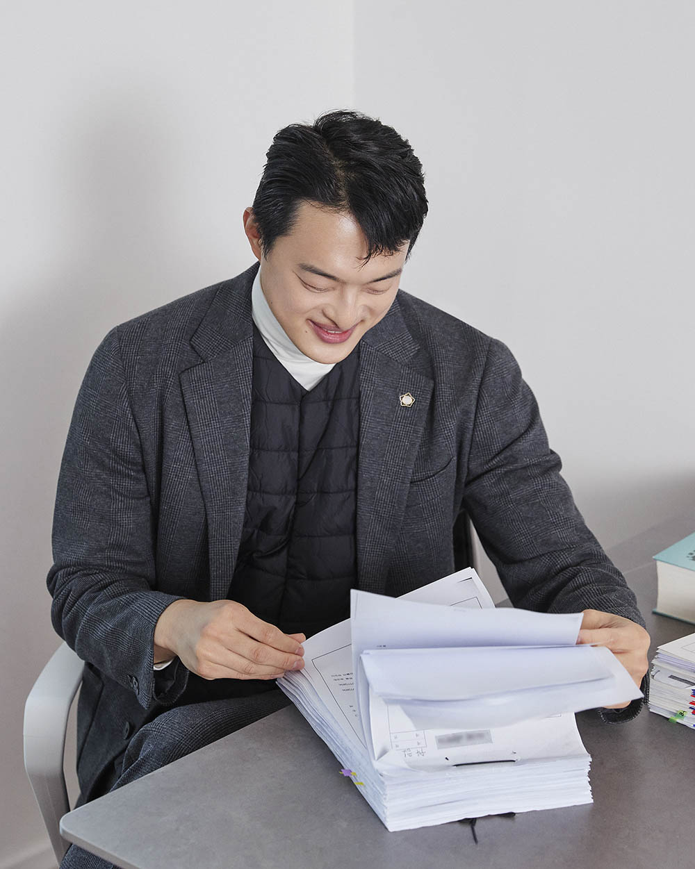 유니클로 친구처럼 따뜻하고 편안한 변호사 김민호 온큐레이션