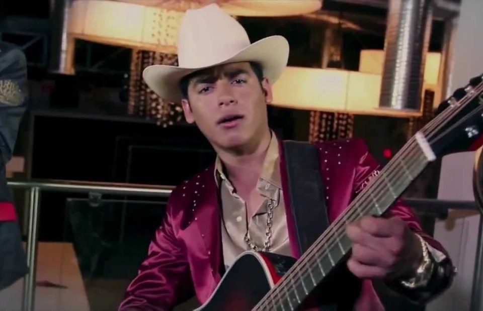 Muere Ariel Camacho en accidente automovilístico ONDAcultural Muere Ariel Camacho en accidente automovilístico ONDAcultural