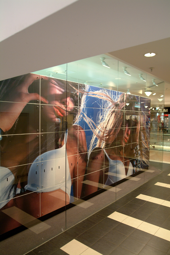 Wolford « ONDREJ SPACEK ARCHITECT