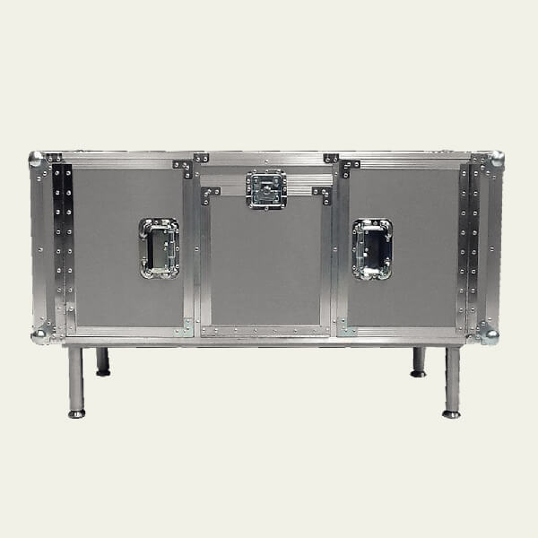 Rack Mobiliario Bife Diesel One Cases Protegemos su inversión