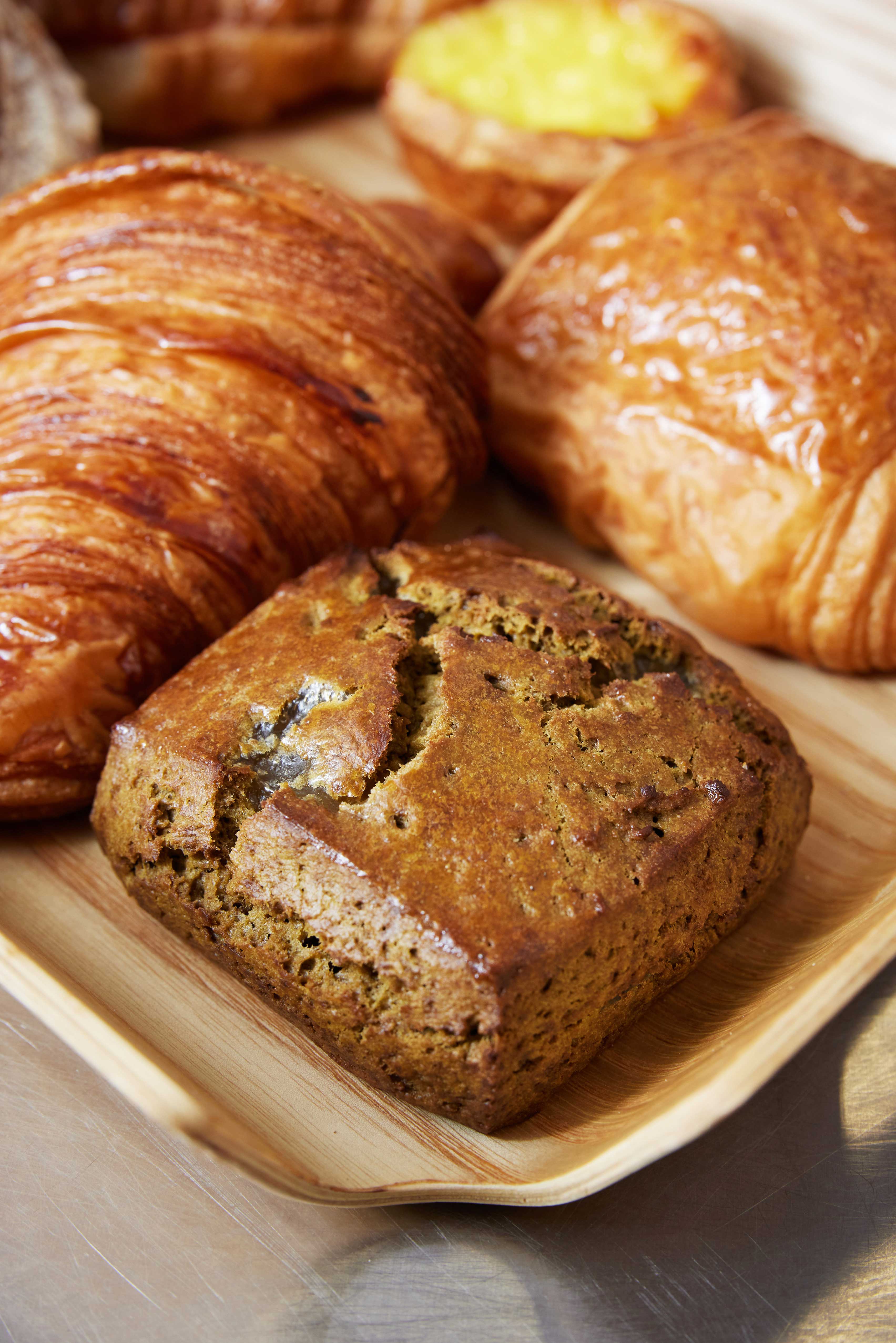 Hougang Bakery With ExShangriLa "Chief Baker" Attracts French Expats