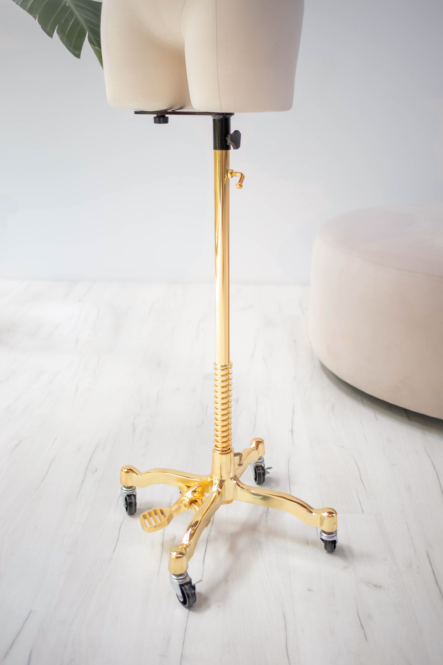 Anatomic tailor dress form SOFIA by ONE FORMS