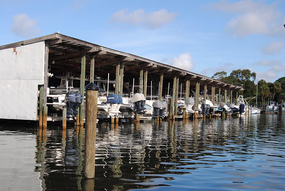 Boat Storage O'Neill's Skyway Boat Basin st.pete, fla