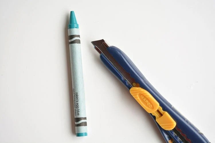 How to Peel Crayons the Easy Way