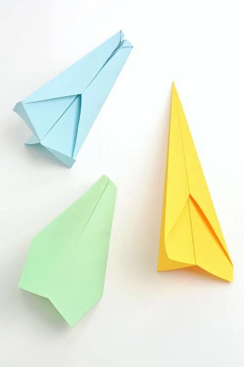 How to Make a Paper Airplane Easy Paper Airplane Instructions
