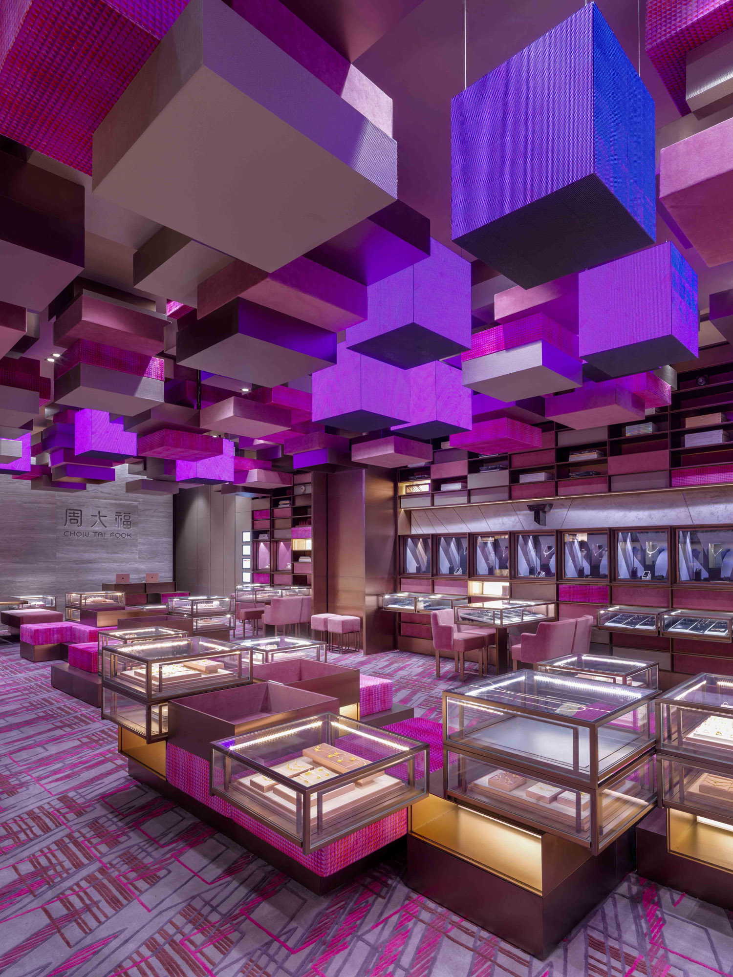 CHOW TAI FOOK YOHO MALL EXPERIENCE SHOP One Plus Partnership