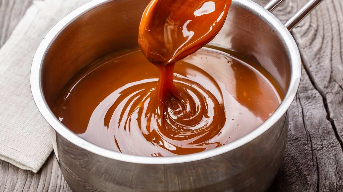 How Much Gravy Per Person for a Large Group Exact Chart