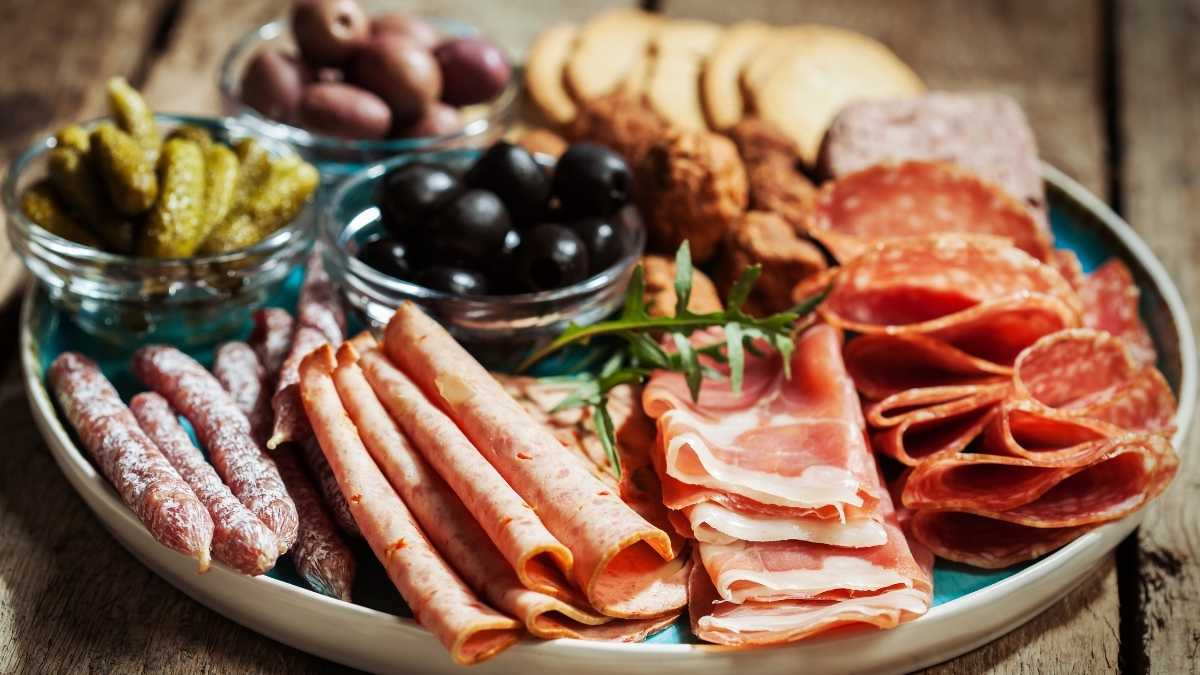 How Much Lunch Meat to Buy Per Person for Sandwiches