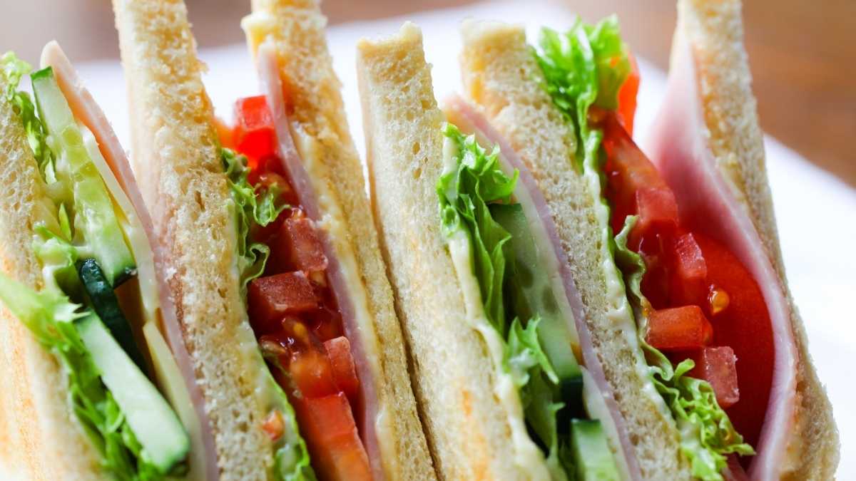 How Much Lunch Meat to Buy Per Person for Sandwiches