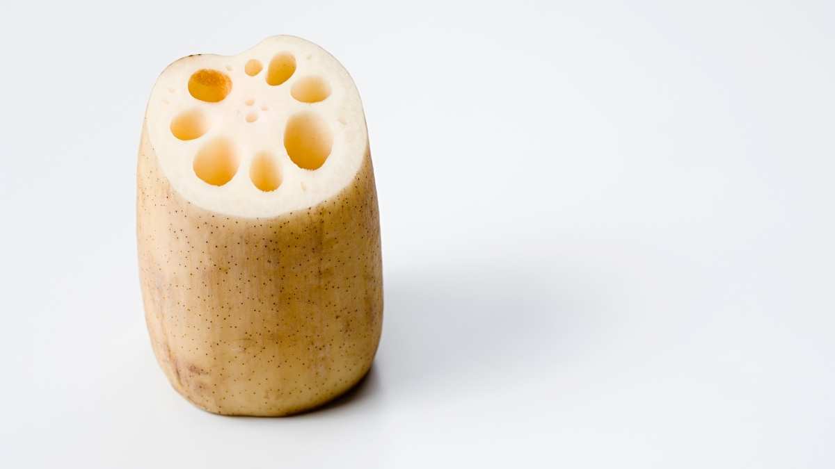 What Does Lotus Root Taste Like