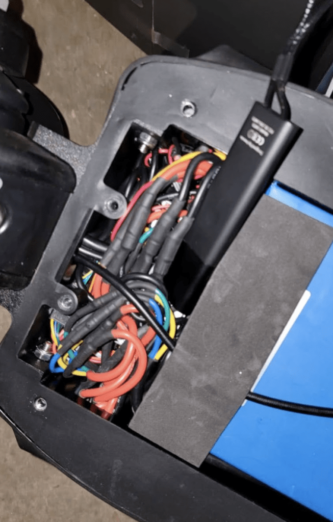 Adding a Onewheel GPS Tracker that Works! Invoxia Review oneRADwheel