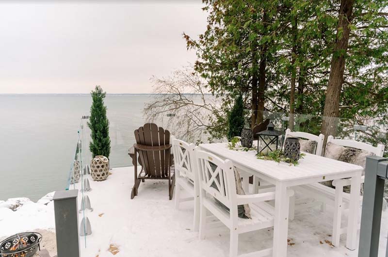 HGTV's Scott's Vacation House Rules One Three Design