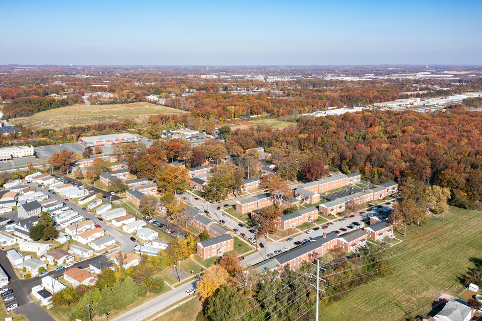 Apartments in Middle River MD Oak Grove Photo Gallery