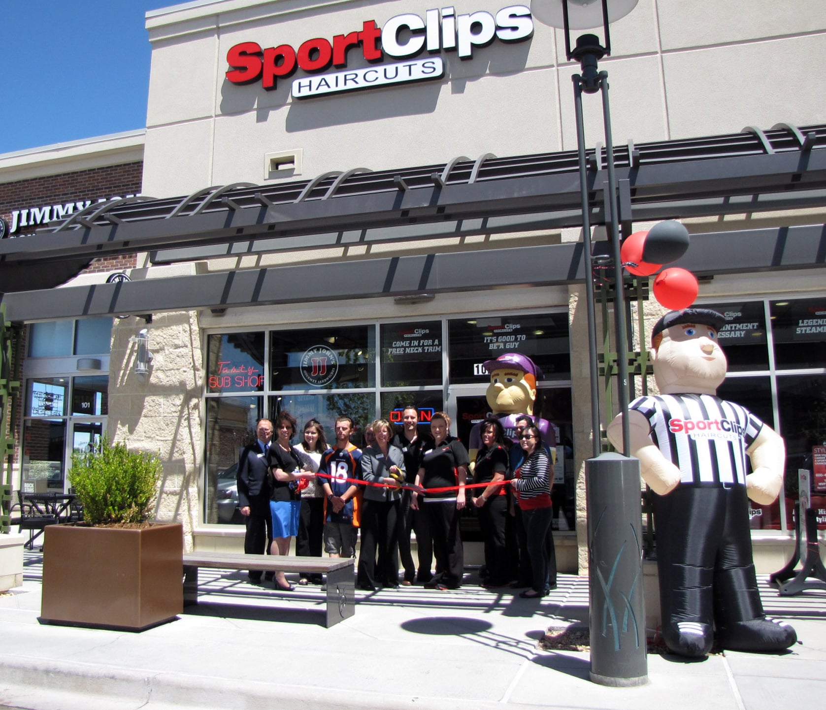Sports Clips Hair Cuts Aurora, CO Hair Salons On Havana St