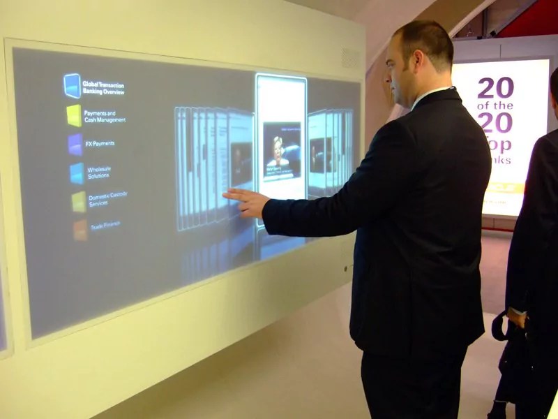 EuroCIS 2010 Digital SignageManagement der Zukunft mit PRESTIGE MTCP