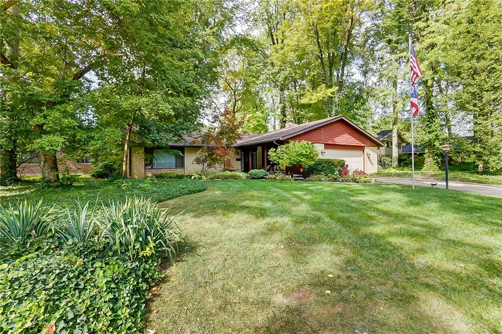 4825 Rean Meadow Dr Sibcy Cline REALTORS®