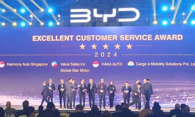BYD హకా ఆటో ఆసియా పసిఫిక్ 2025 డీలర్ కాన్ఫరెన్స్గా అవార్డులో ఆరు అవార్డులను సాధించింది BYD హకా ఆటో ఆసియా పసిఫిక్ 2025 డీలర్ కాన్ఫరెన్స్గా అవార్డులో ఆరు అవార్డులను సాధించింది