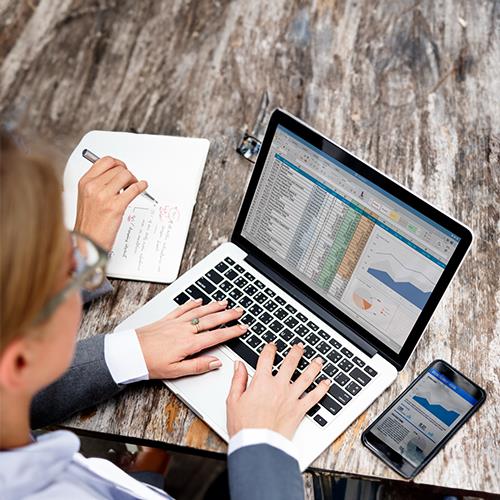 Bookkeeper Software Simplifying Business Finances