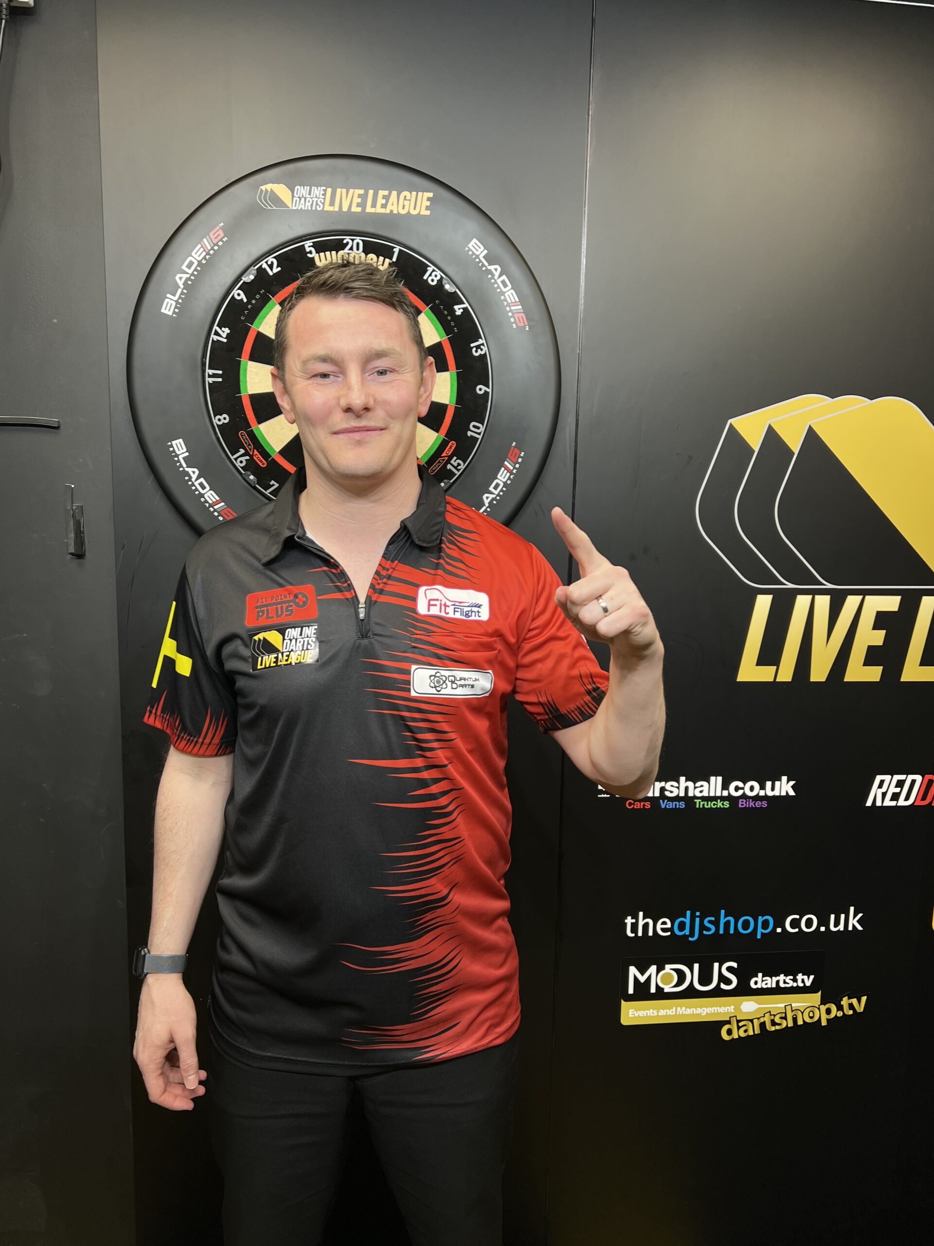 Gillet wins week 2 of the Online Darts Live League