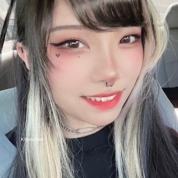 xxxlilpeach OnlyFans Model Account Profile