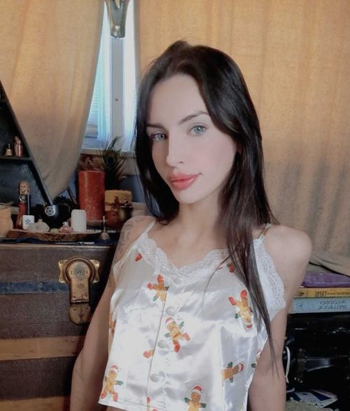 Famous Onlyfans.