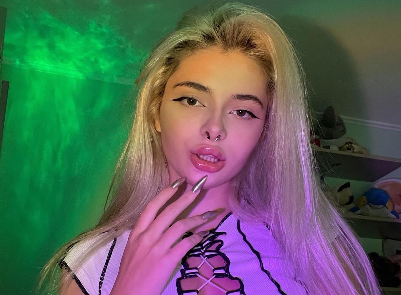 Слив с онлифанс Nasteppa — слитые фото Настеппа OnlyFans