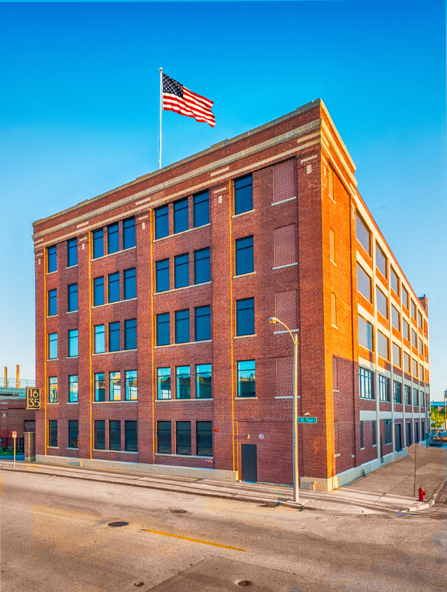 New Warehouse art museum names curator OnMilwaukee