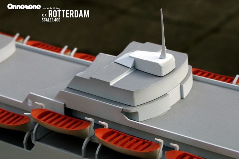 SS ROTTERDAM 1959 model 1400 Onnozone