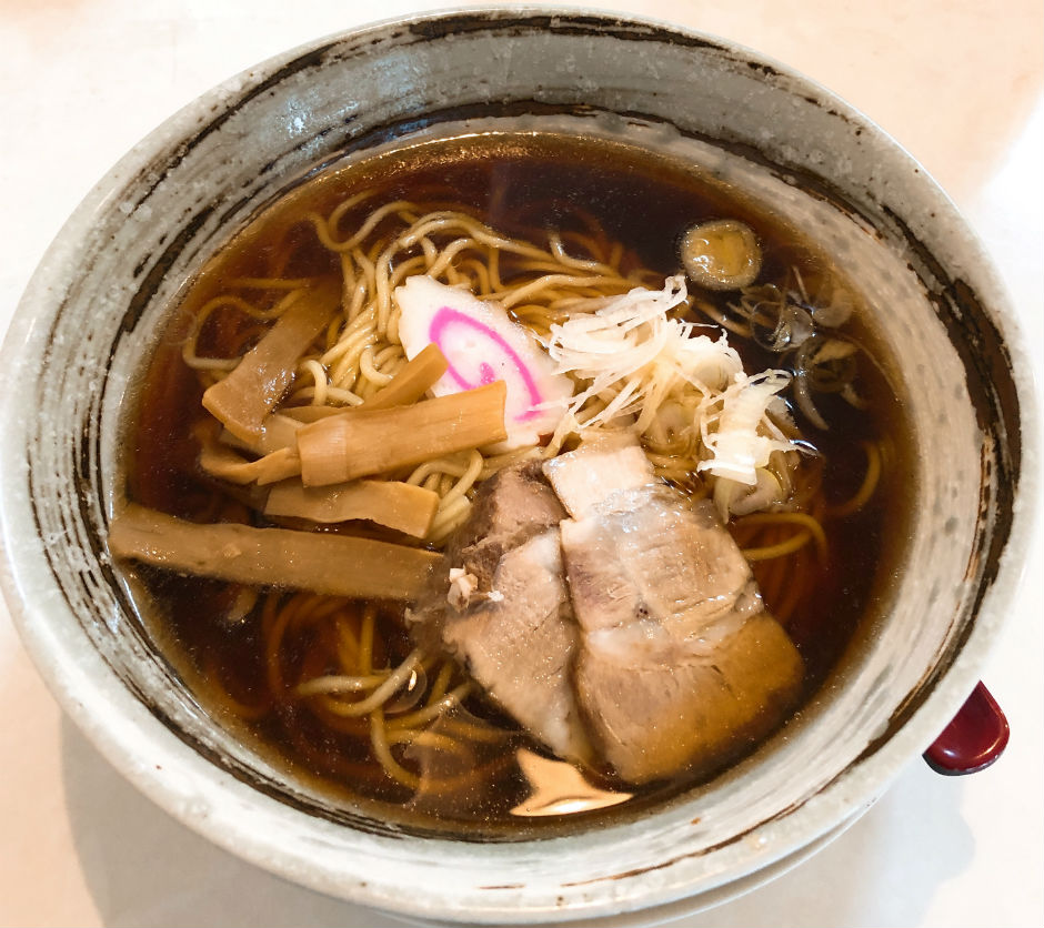 本蓮沼 赤おに しみじみ美味しい醤油ラーメンと辛みそラーメン 元祖 カレー研究家 小野員裕