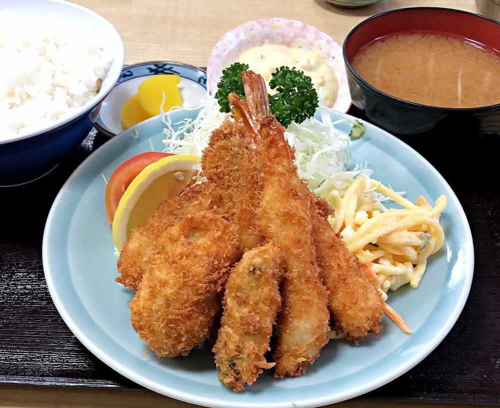 田端「道坂食堂」サクッとホクホクのミックスフライ。 - 元祖 カレー