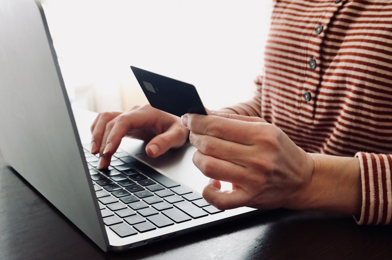 Points vs. cashback which credit card rewards program is right for you