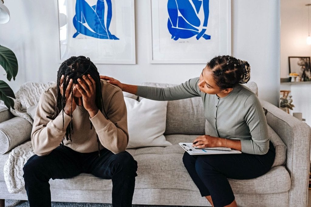 11 Reasons Your Relationship Keeps Failing OnRumors