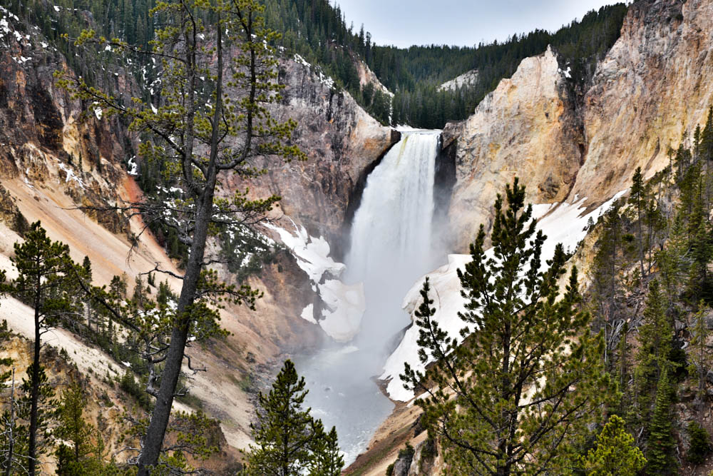 Fly redmond to west yellowstone. Portland to Yellowstone on the road