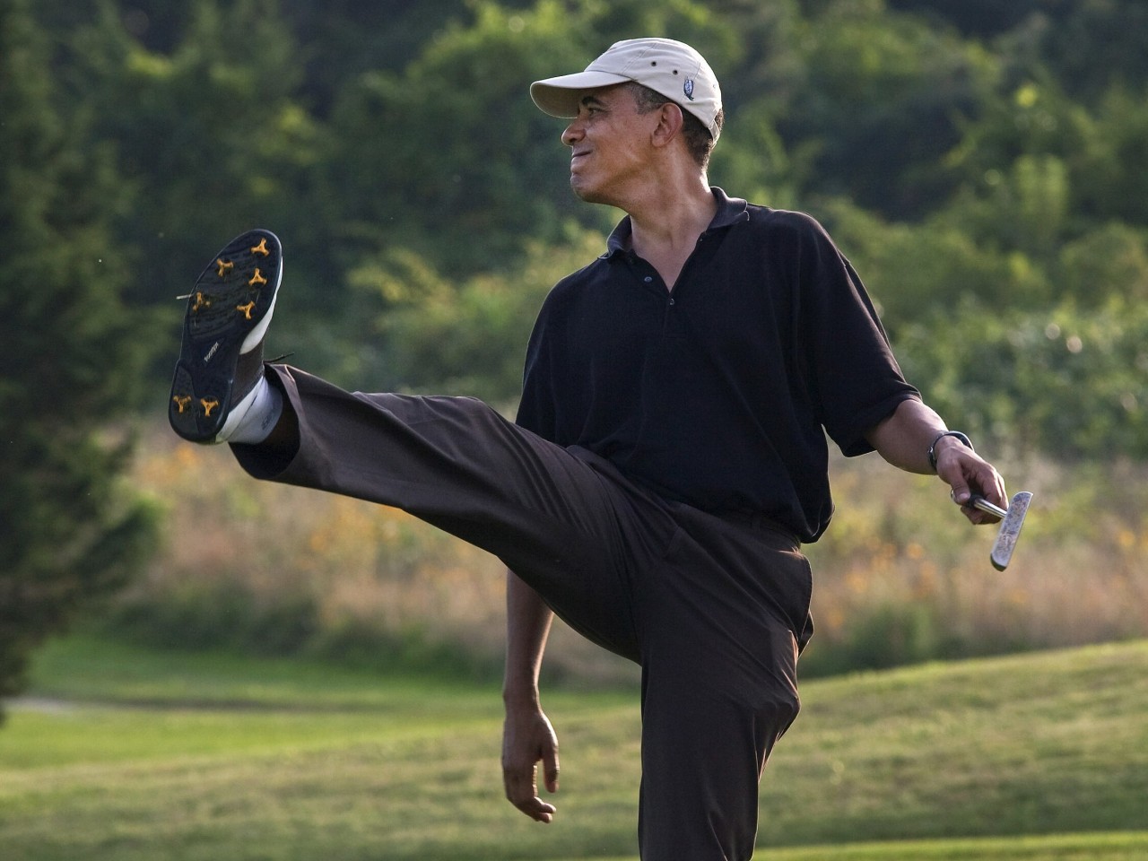 Obama Golfs, Isis Builds Bomb For a US City, Holder Plays Diversion in