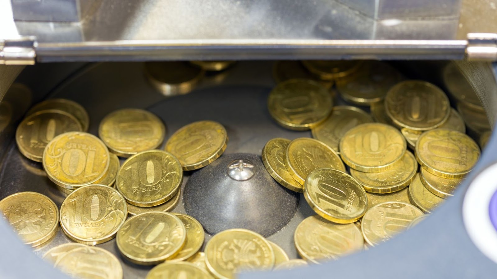 Discover Now What Credit Unions Offer Free Coin Counting Near Me