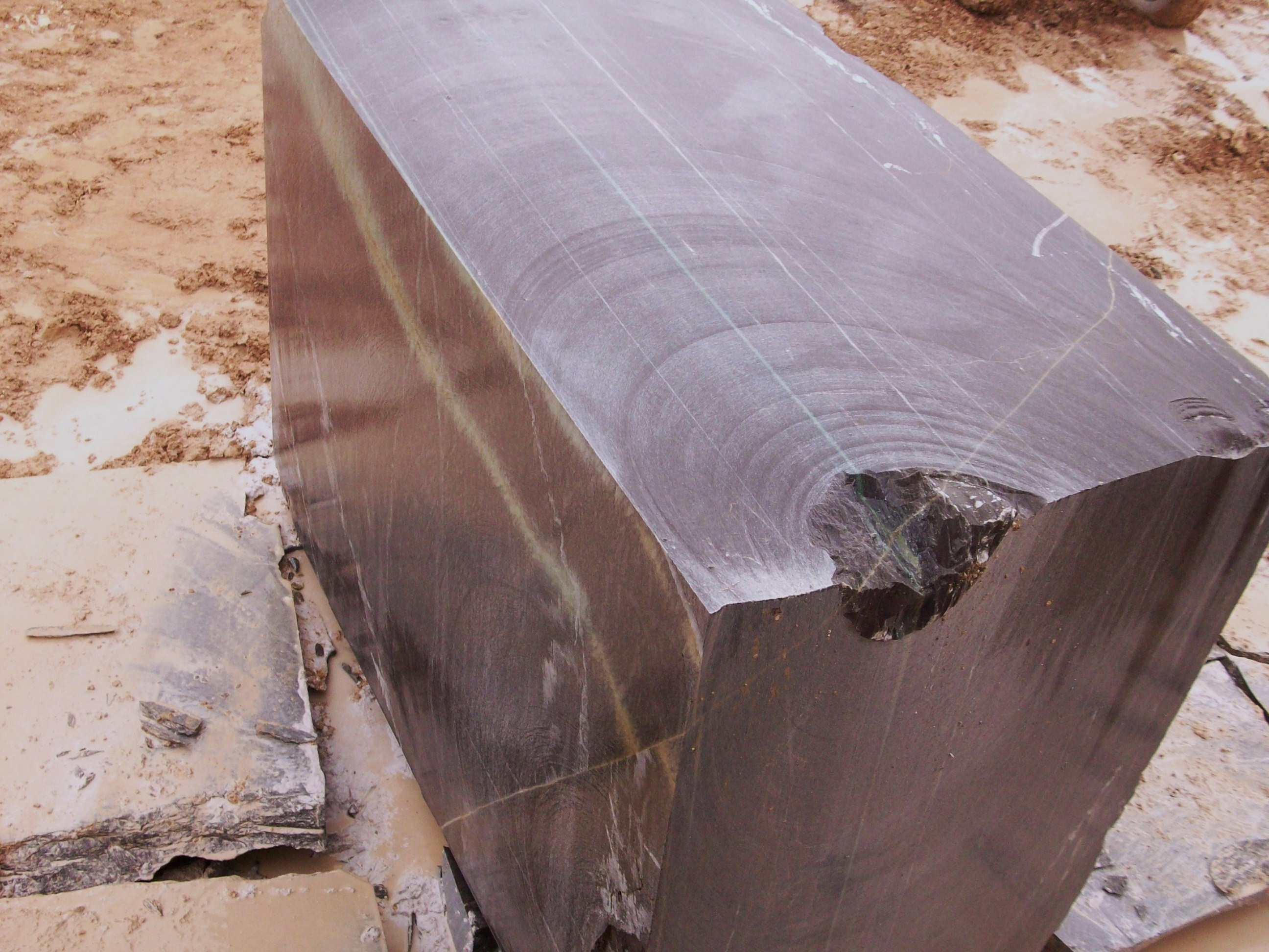 ONYX QUARRY ONYX BLOCKS ONYX SLABS ONYX TILES ONYX RUBBLES