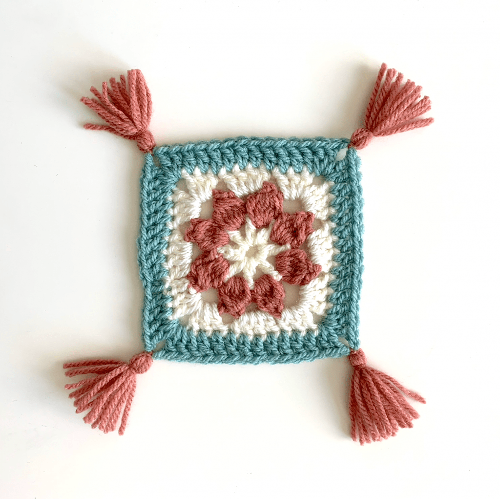 10+ Free Mug Rug Crochet Patterns for Your Yarn Stash