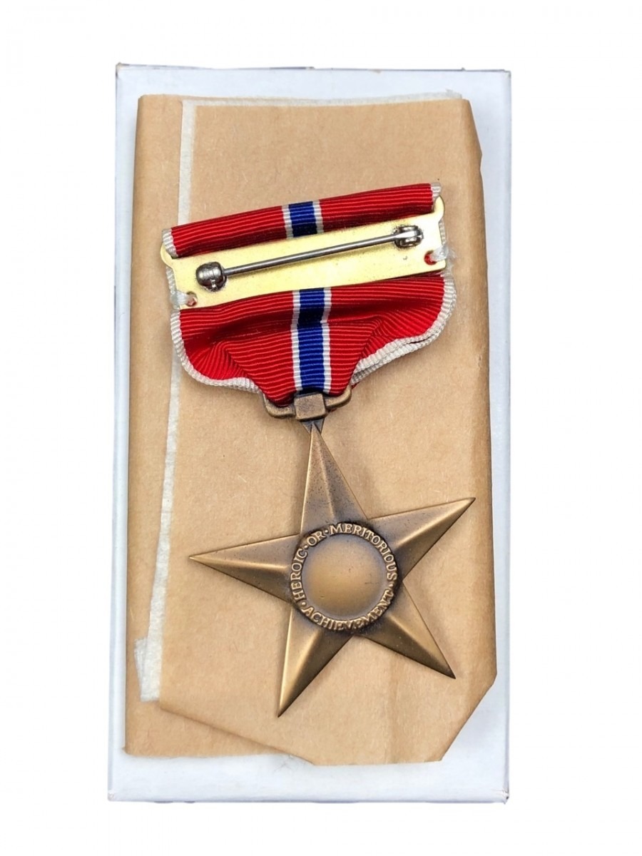Original WWII US Bronze star Oorlogsspullen.nl Militaria shop