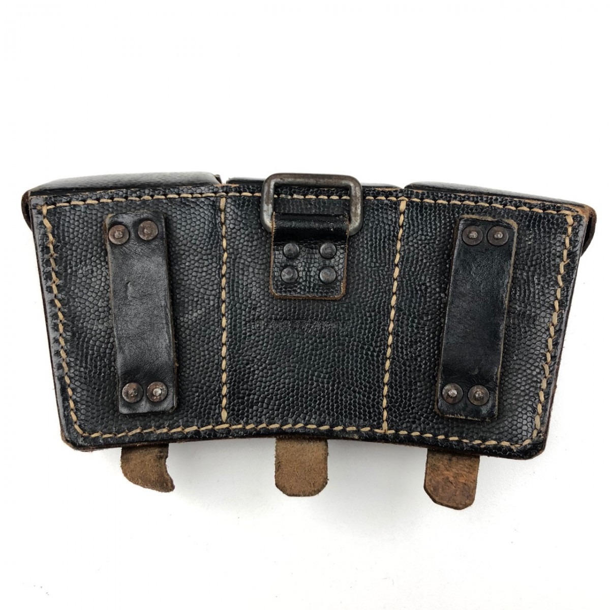 Original WWII German Mauser K98 ammo pouch Oorlogsspullen.nl