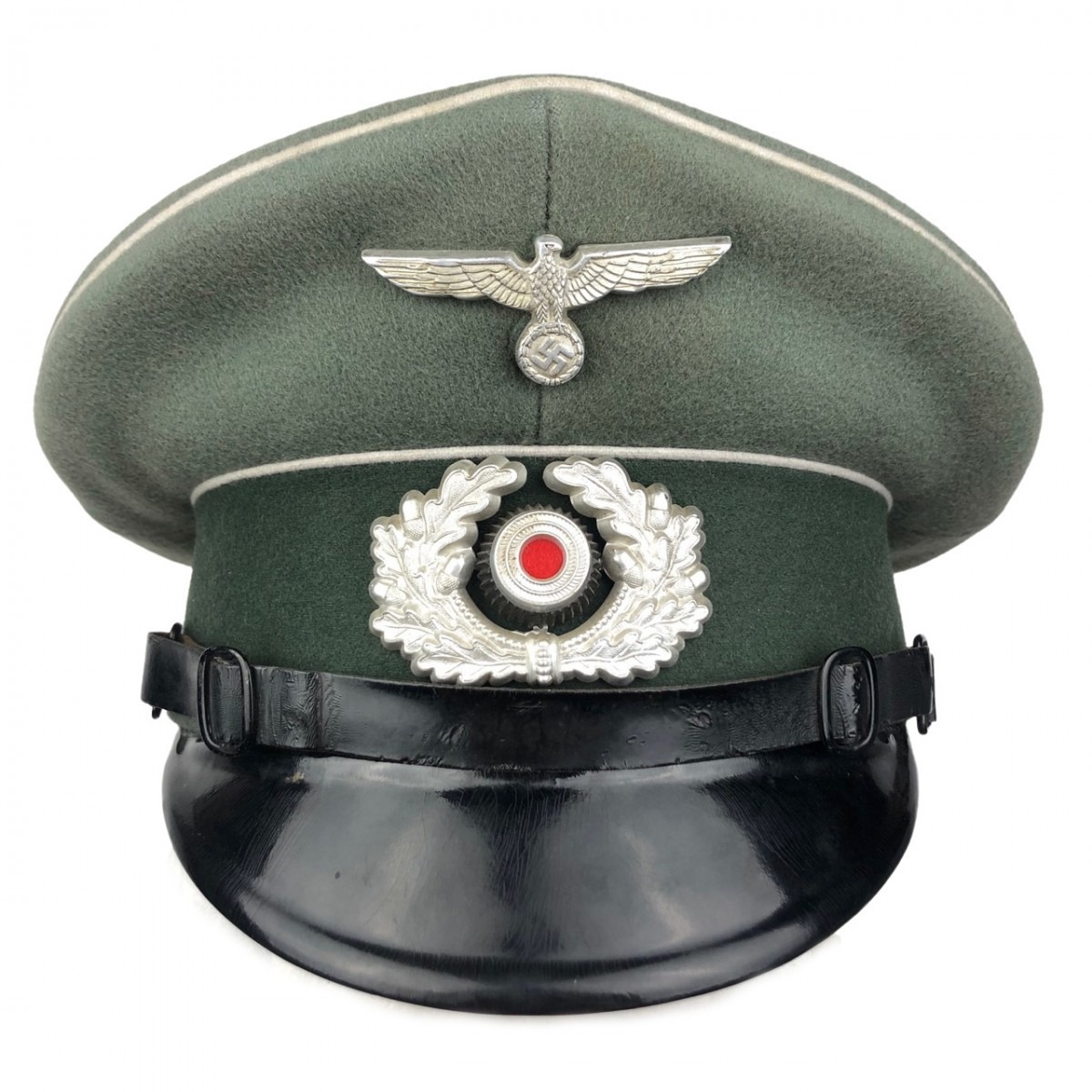 Original WWII German WH infantry EM/NCO Visor cap Oorlogsspullen.nl