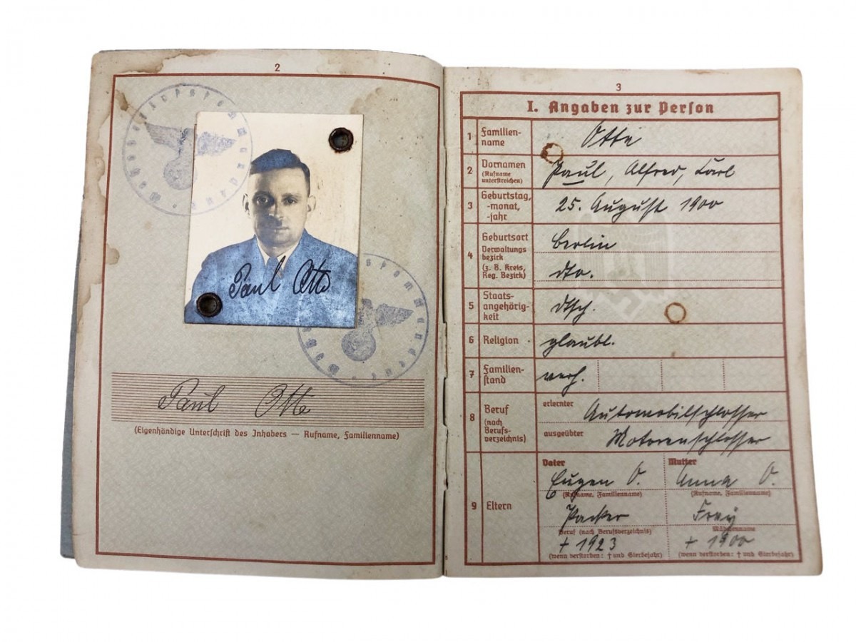 Original WWII German Wehrpass WWI veteran Oorlogsspullen.nl