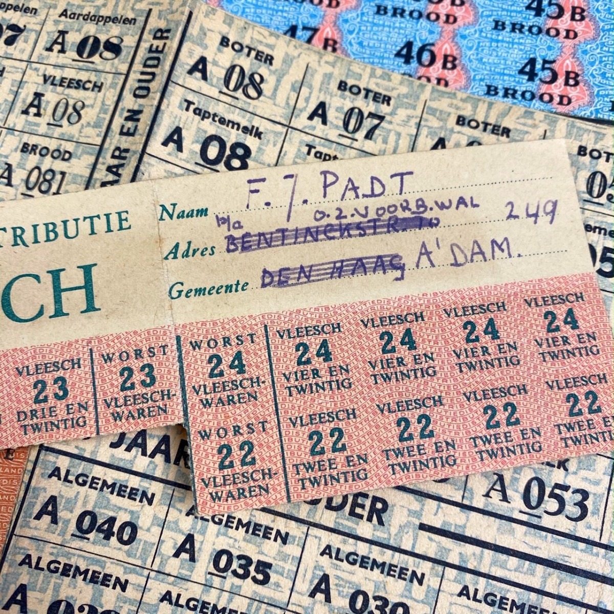 Original WWII Dutch Ration coupons 'Bonkaarten' Oorlogsspullen.nl