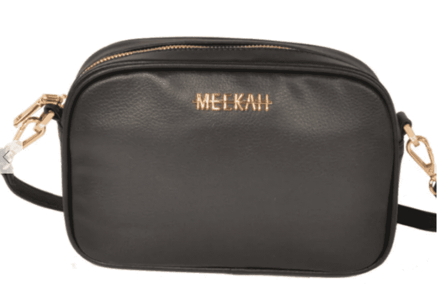 How to Wear a Crossbody Bag ootdiva