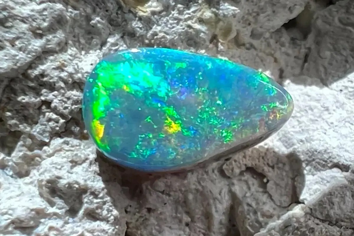Light opals, what makes them different to other opal types?