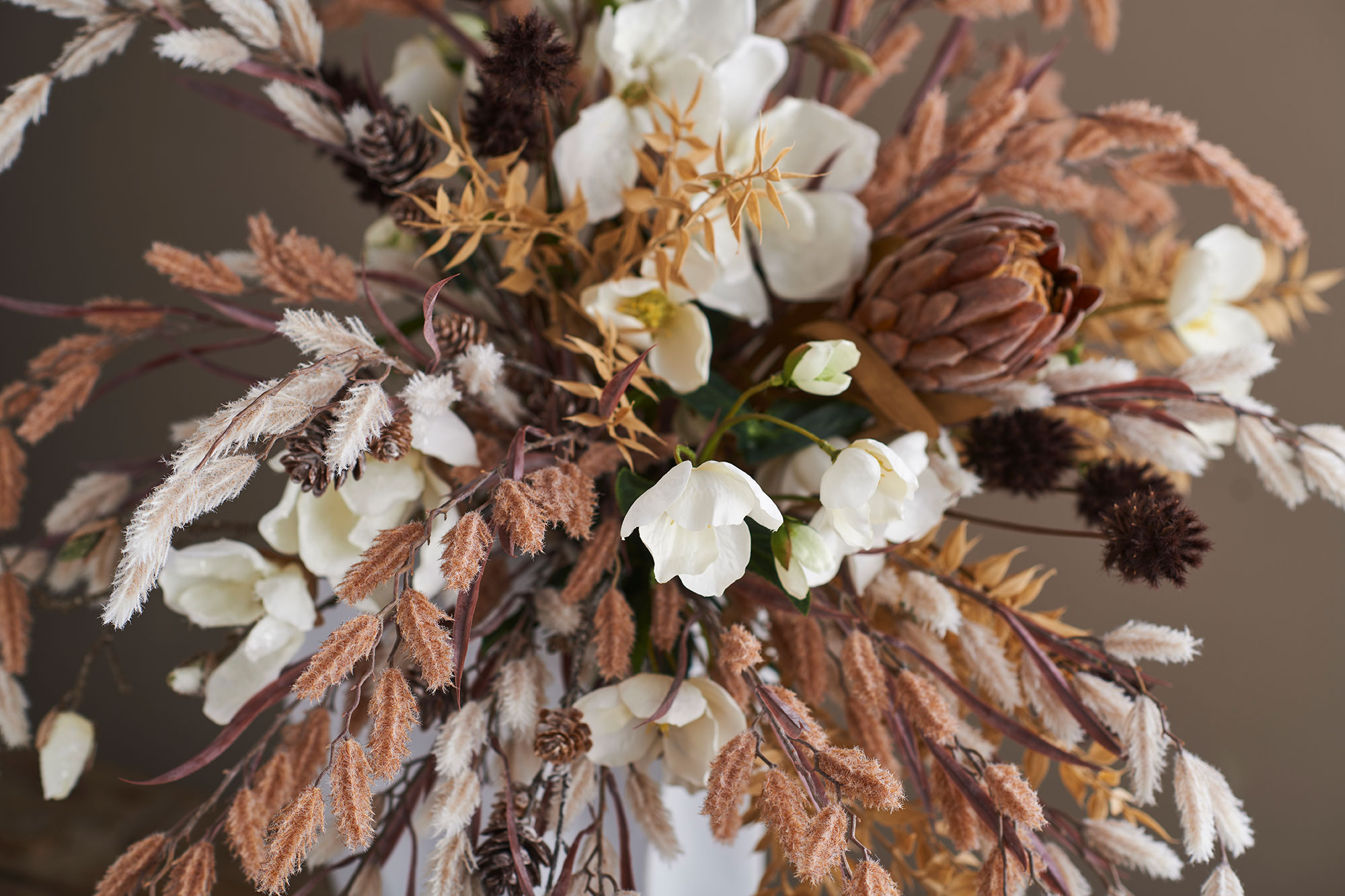 Artificial plants & flowers Opal Trading