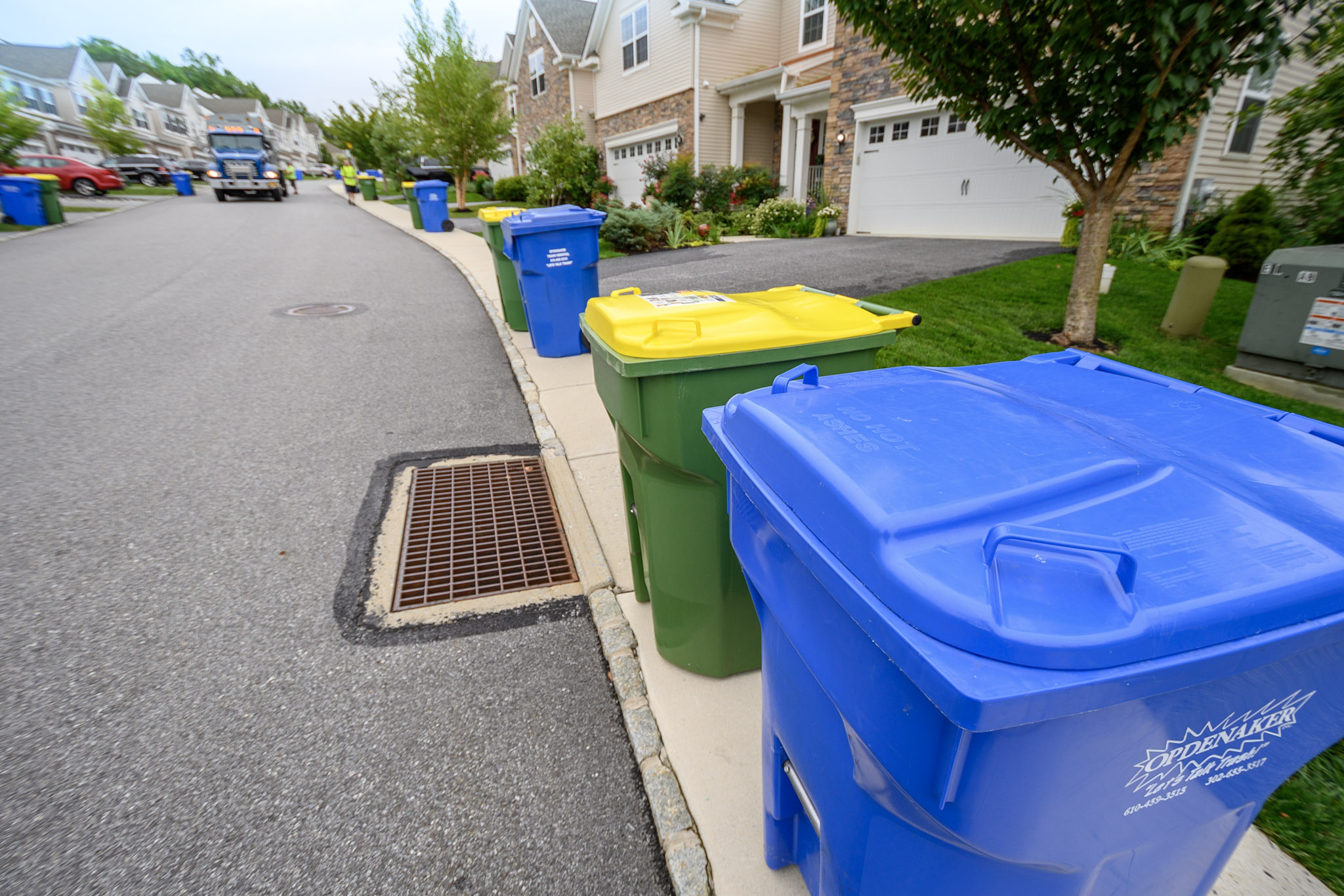 How to Separate Recycling and Garbage RT Opdenaker