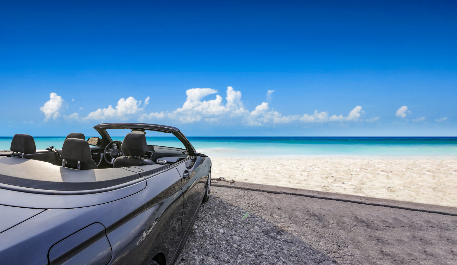【沖縄オープンレンタカー】格安オープンカーレンタル専門店 那覇空港送迎あり