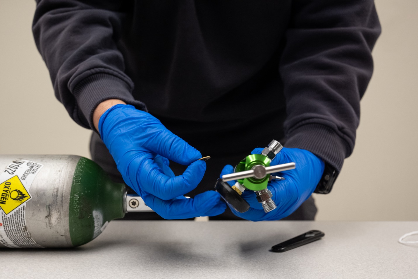 Oxygen Tank Assembly Oregon EMS Psychomotor Skills Lab Manual