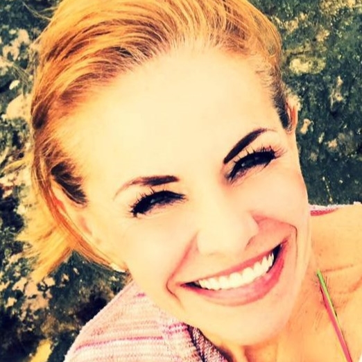 Stella Fernandez Psychologist Kansas City , MO