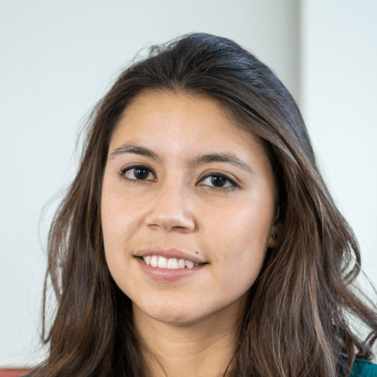 Nathalia Lopez is psycholoog bij OpenUp OpenUp